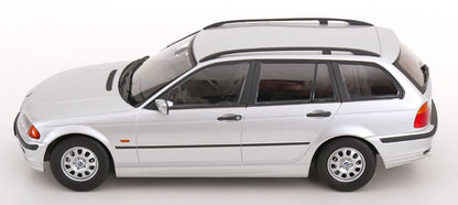 KK-Scale BMW 3er (E46) Touring 1999 silver 1:18 Modell