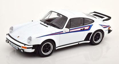 KK - Scale Porsche 911 (930) Turbo 3.0 1976 - Martini White 1:18 Modell - Artexio