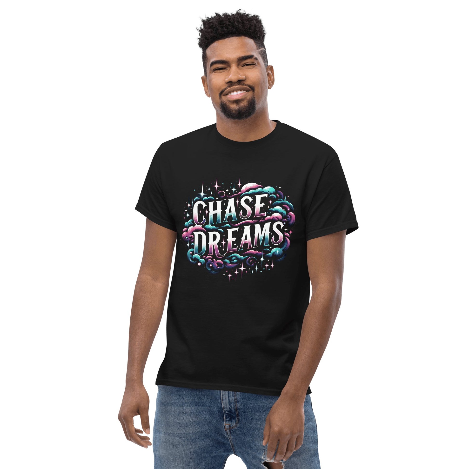 Klassisches Herren - T-Shirt "Chase Dreams" - Artexio