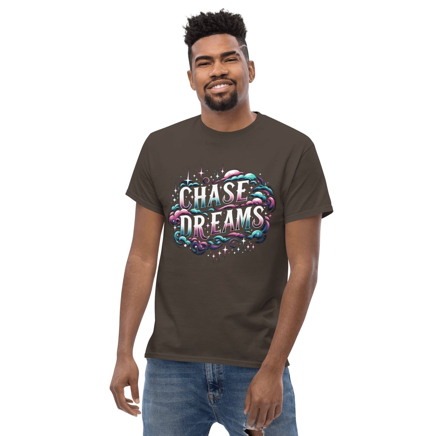 Klassisches Herren - T-Shirt "Chase Dreams" - Artexio