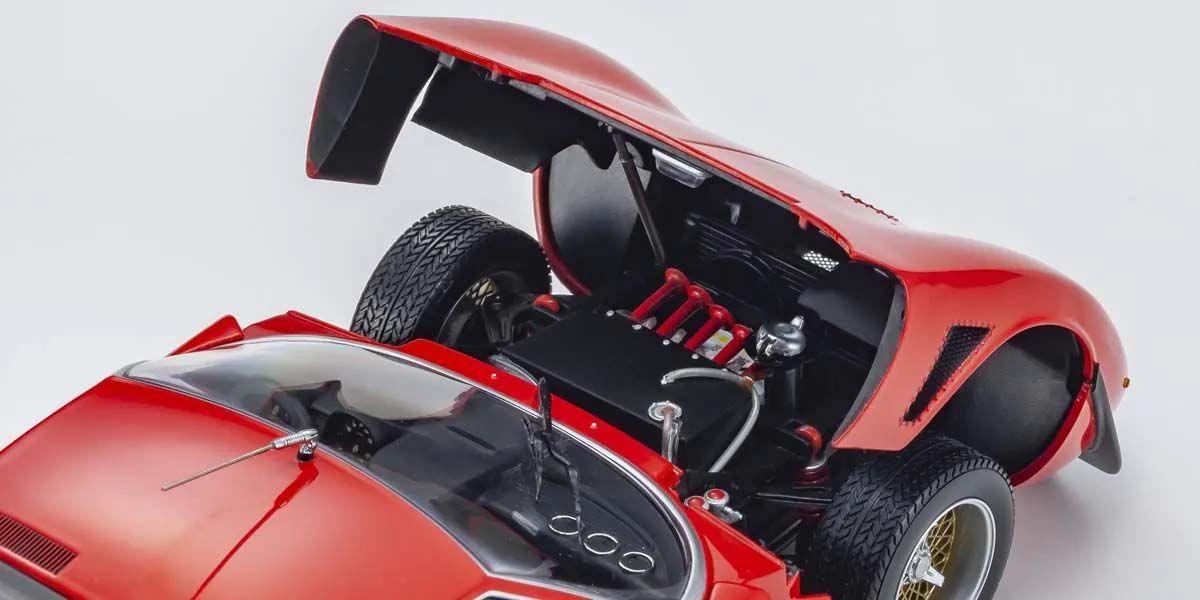 Kyosho Lamborghini Miura SVR - Red/Black 1:18 Modell - Artexio