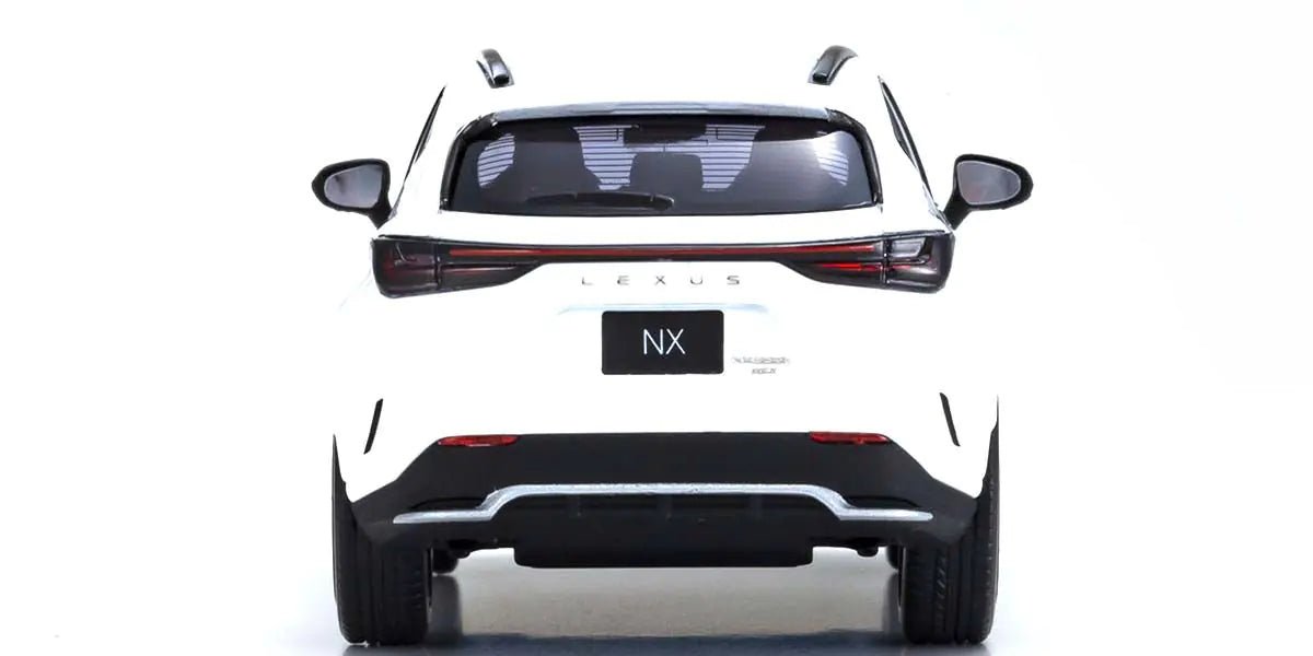 Kyosho Lexus NX350h F Sport RHD White 1:43 Modell