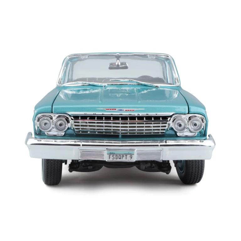 Maisto Chevrolet Bel Air 1962 - Blue 1:18 Modell - Artexio