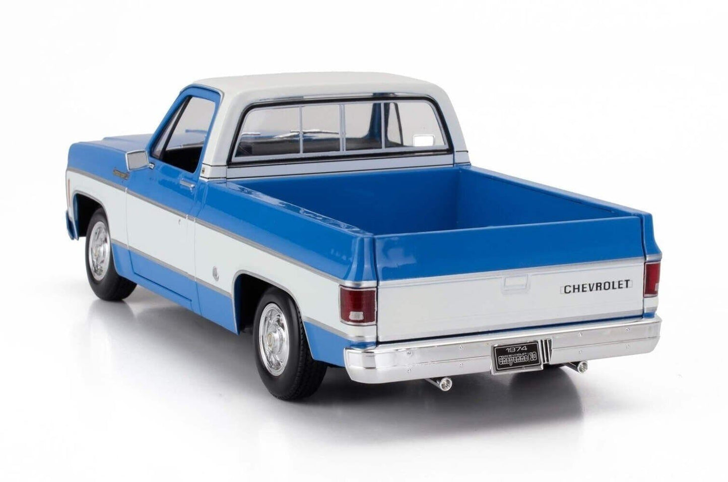 Maisto Chevrolet C10 CHEYENNE SUPER 1974 blue 1:18 Modell