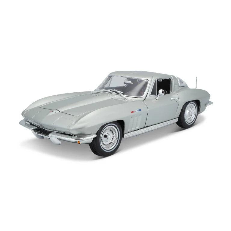 Maisto Chevrolet Corvette 1965 - Silver 1:18 Model