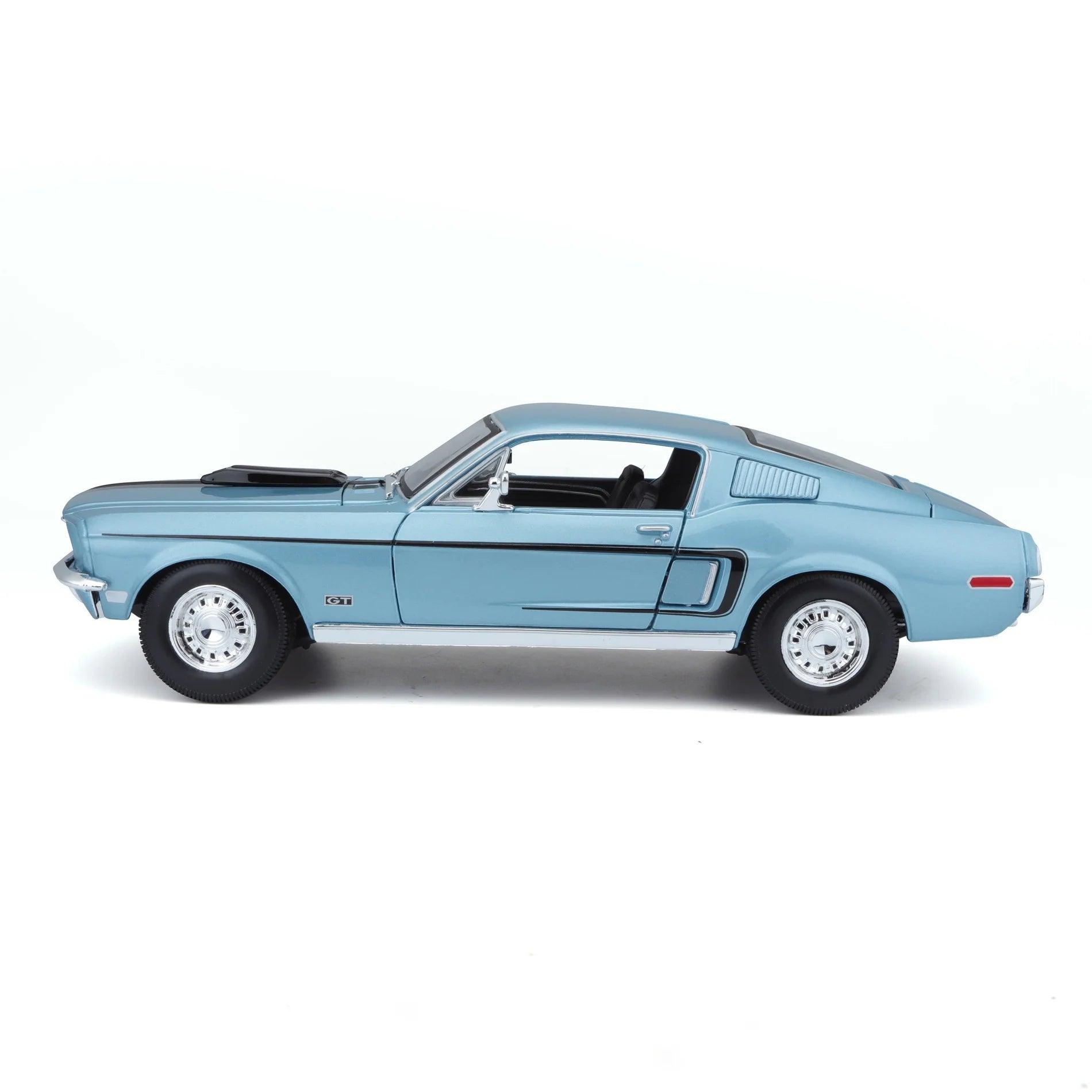 Maisto Ford Mustang GT Cobra 1968 - Blue 1:18 Modell - Artexio