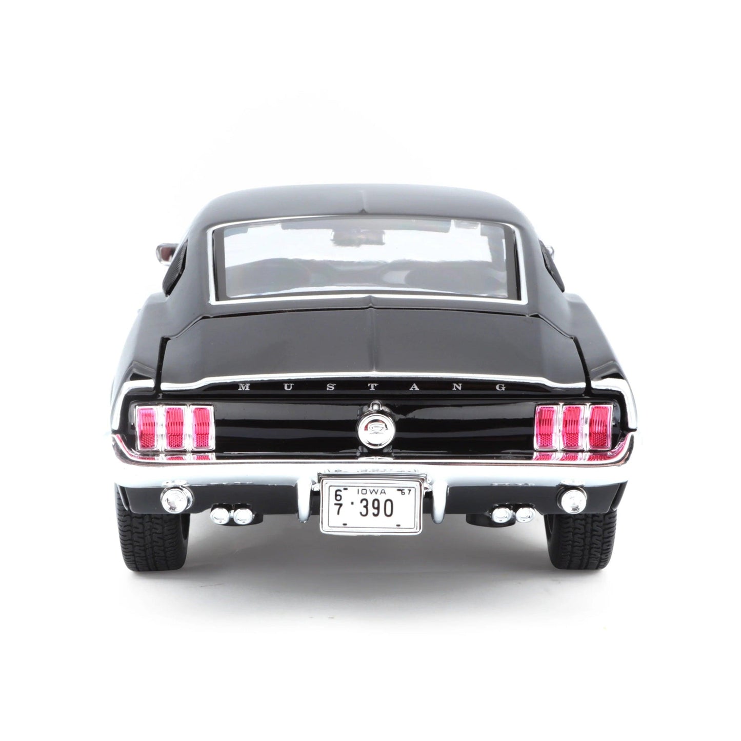Maisto Ford Mustang GTA Fastback 1967 - Black 1:18 Modell