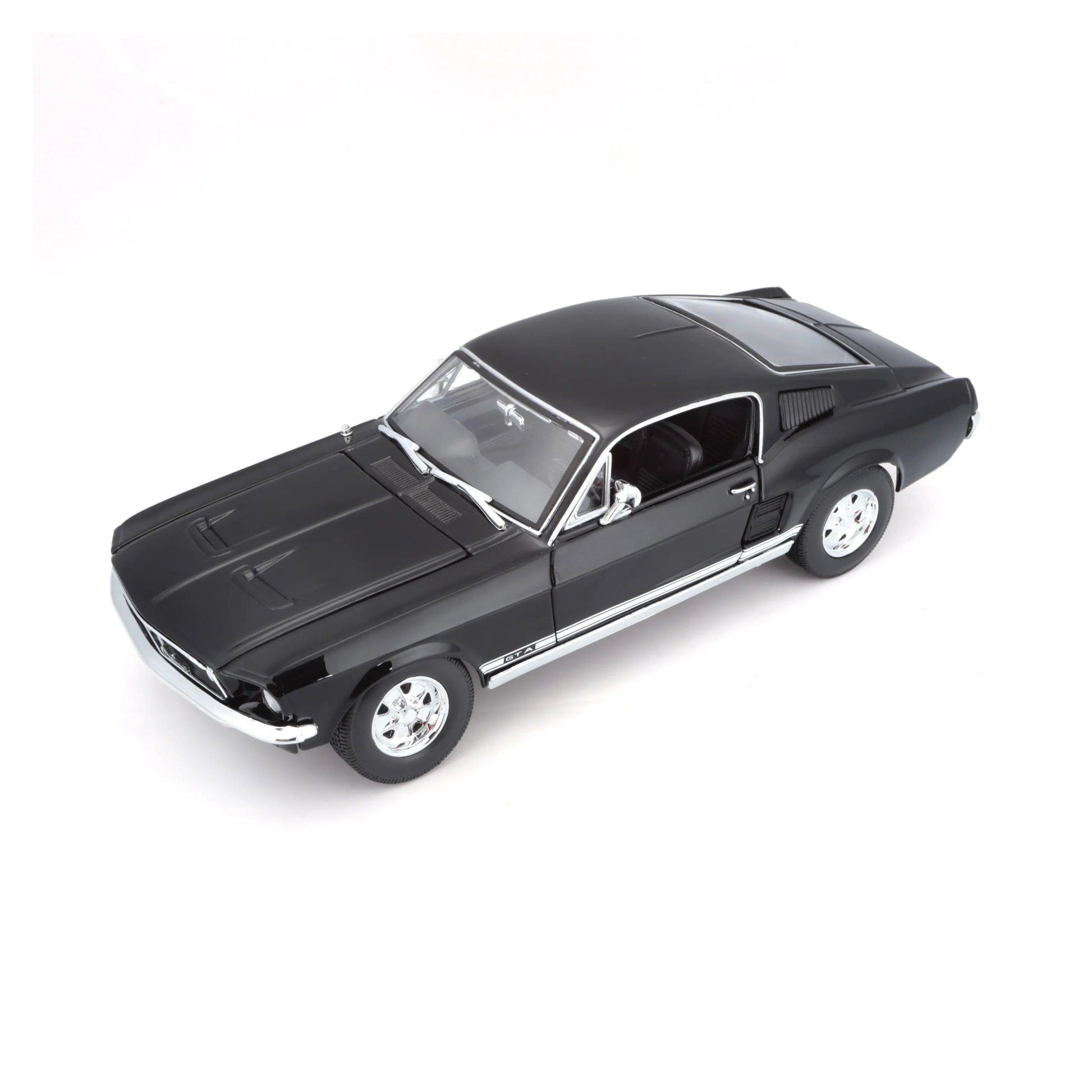 Maisto Ford Mustang GTA Fastback 1967 - Black 1:18 Modell