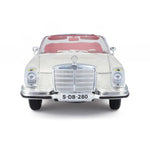 Maisto Mercedes - Benz 280SE Cabriolet 1967 - Cream 1:18 model