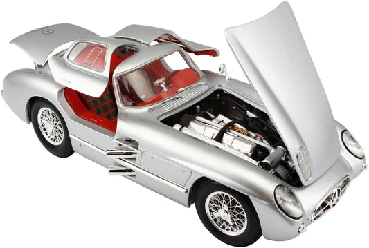 Maisto Mercedes-Benz 300 SLR Uhlenhaut Coupe 1955 - Silver 1:18 Modell_Artexio