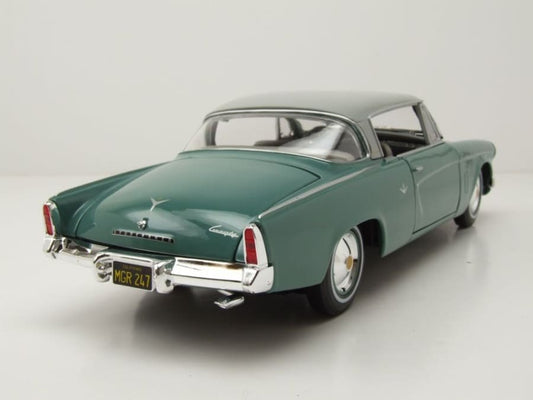 Maisto Studebaker Starliner 1953 green 1:18 Modell