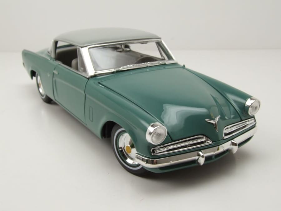 Maisto Studebaker Starliner 1953 green 1:18 Modell