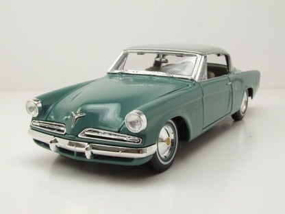 Maisto Studebaker Starliner 1953 green 1:18 Modell