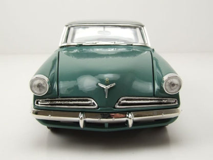 Maisto Studebaker Starliner 1953 green 1:18 Modell