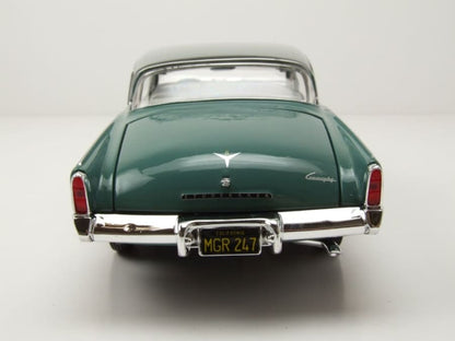 Maisto Studebaker Starliner 1953 green 1:18 Modell