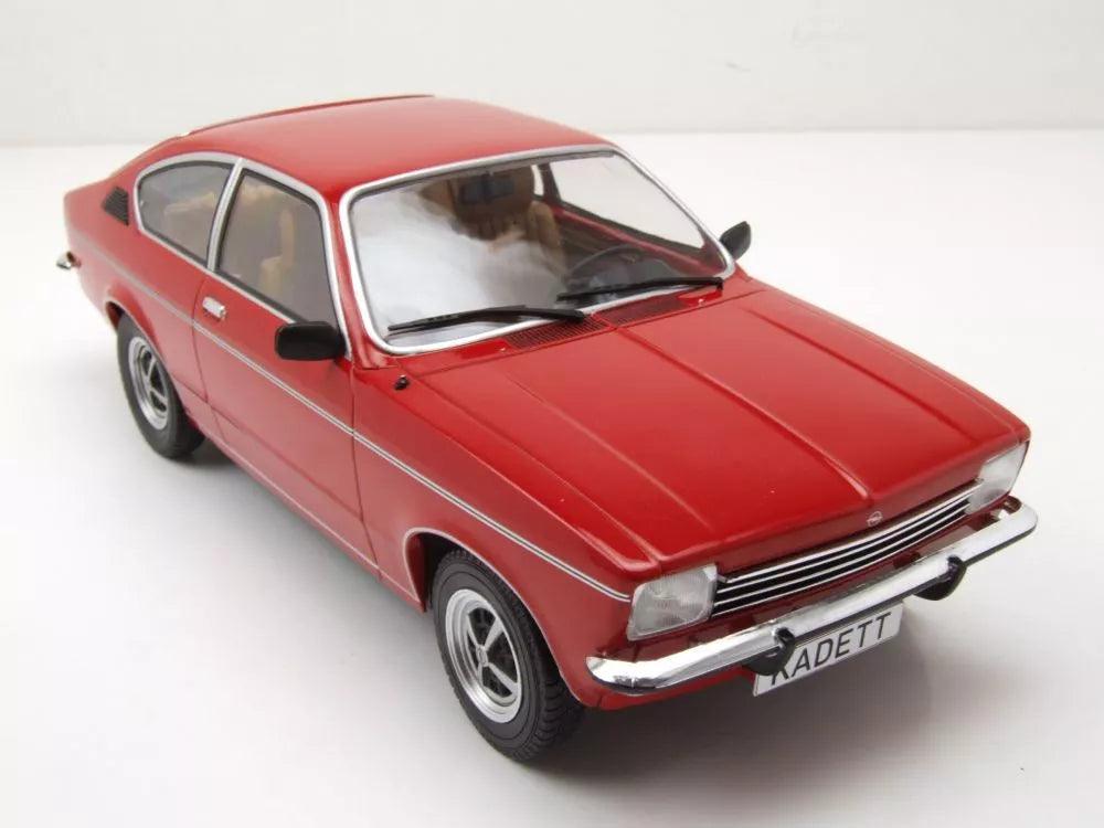 MCG Opel Kadett C Coupe 1975 - Red 1:18 Modell - Artexio