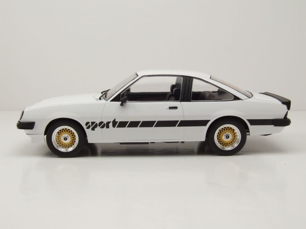 MCG Opel Manta B Sport 1980 white 1:18 Modell