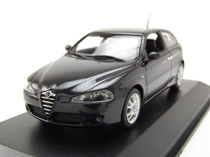 Minichamps Alfa Romeo 147 2005 – Black Metallic 1:43 Modell