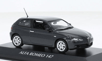 Minichamps Alfa Romeo 147 2005 – Black Metallic 1:43 Modell