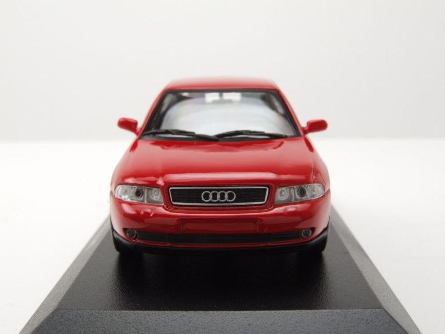 Minichamps Audi A4 Avant 1995 – Red 1:43 Modell