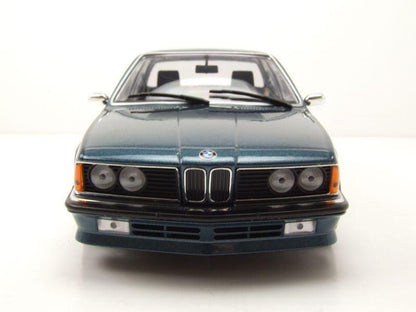 Minichamps BMW 635 CSI 1982 - Petrol Metallic 1:18 Modell - Artexio