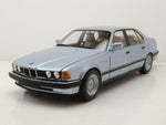 Minichamps BMW 7er 730I (E32) 1986 – Light Blue Metallic 1:18 Modell