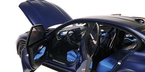 Minichamps BMW M3 2024 - Matt Blue Metallic 1:18 Modell
