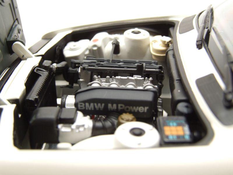 Minichamps BMW M3 E30 1987 - White 1:18 Modell - Artexio