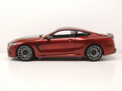 Minichamps BMW M8 Coupe 2020 - Red Metallic 1:18 Modell - Artexio