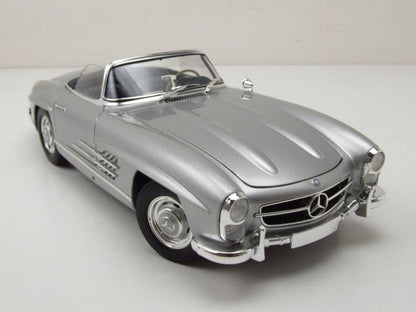 Minichamps Mercedes 300 SL Roadster 1957 - Silver 1:18 Modell - Artexio