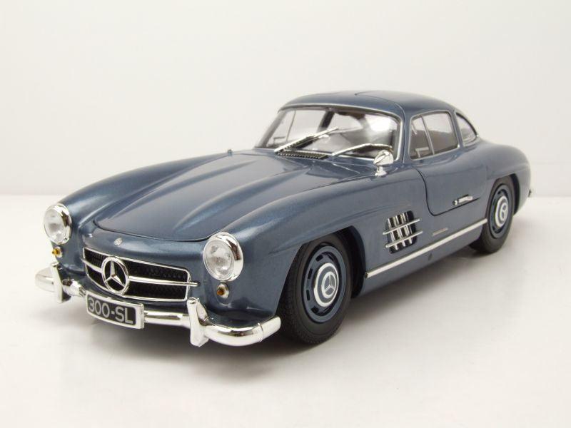 Minichamps Mercedes 300 SL W198 1955 – Light Blue Metallic 1:18 Modell - Artexio