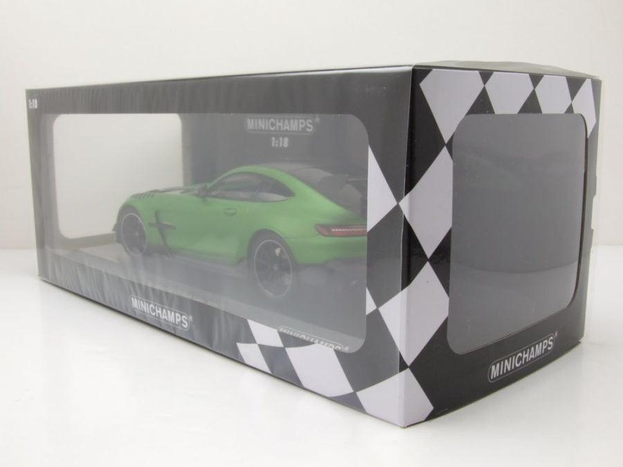 Minichamps Mercedes AMG GT Black Series 2020 – Matt Green Metallic 1:18 Modell - Artexio