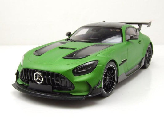 Minichamps Mercedes AMG GT Black Series 2020 – Matt Green Metallic 1:18 Modell - Artexio