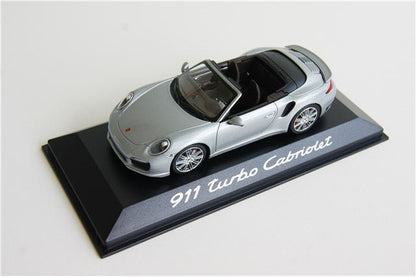 Minichamps Porsche 911 991 Turbo Cabriolet 2013 Silver 1:43 Modell