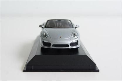 Minichamps Porsche 911 991 Turbo Cabriolet 2013 Silver 1:43 Modell
