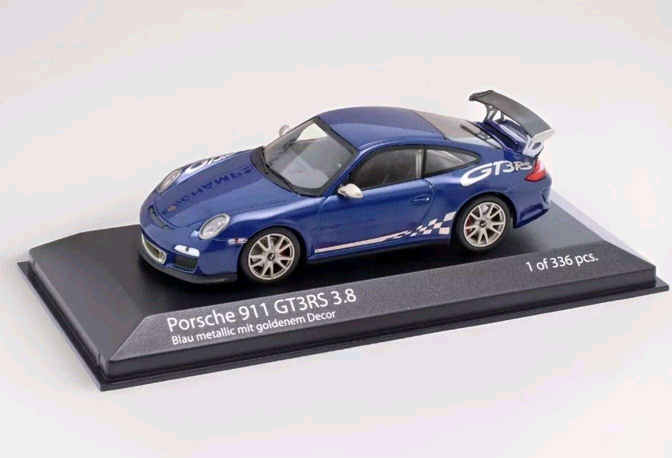Minichamps Porsche 911 (997 II) GT3 RS 3.8 year 2009 blue metallic with decor 1:43 Modell