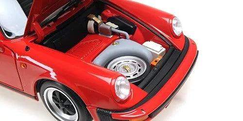 Minichamps Porsche 911 Carrera Cabriolet 3.2 1983 - Red 1:18 Modell - Artexio