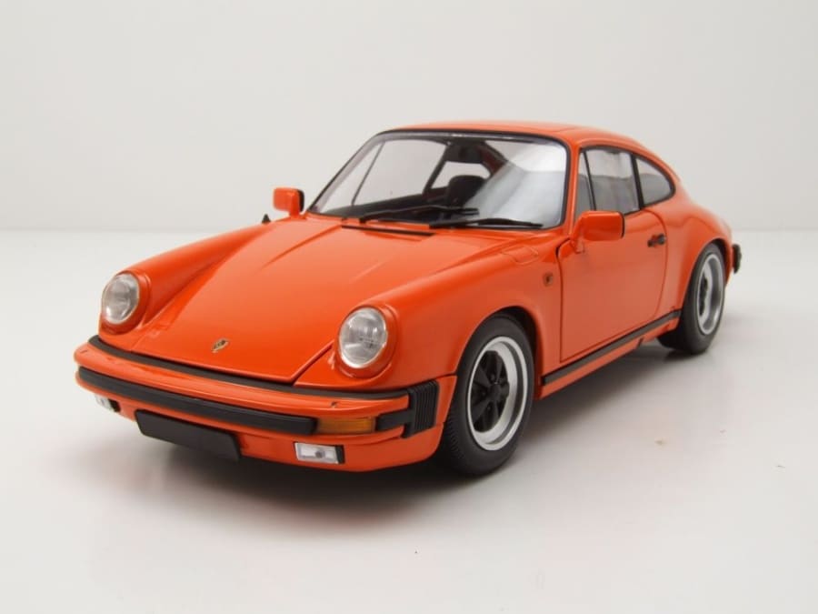 Minichamps Porsche 911 Carrera Coupe 3.2 1983 orange 1:18 Modell