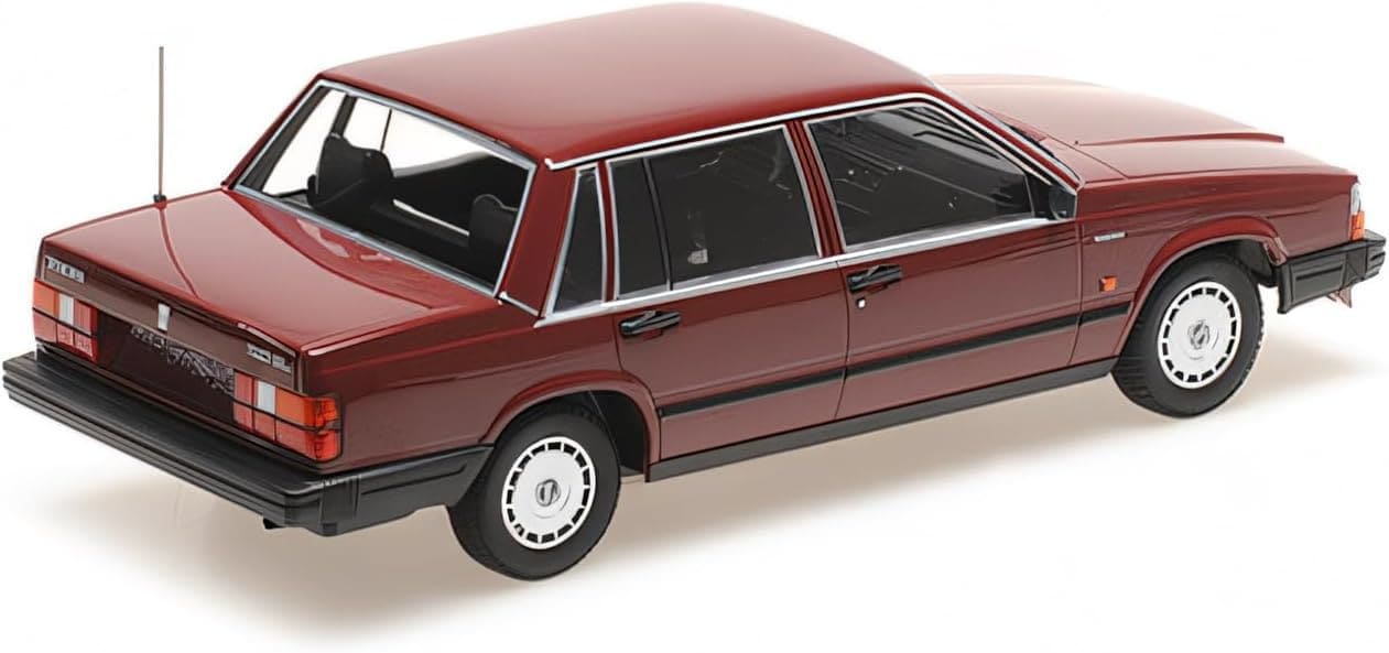 Minichamps Volvo 740 GL year 1986 dark red 1:18 Modell