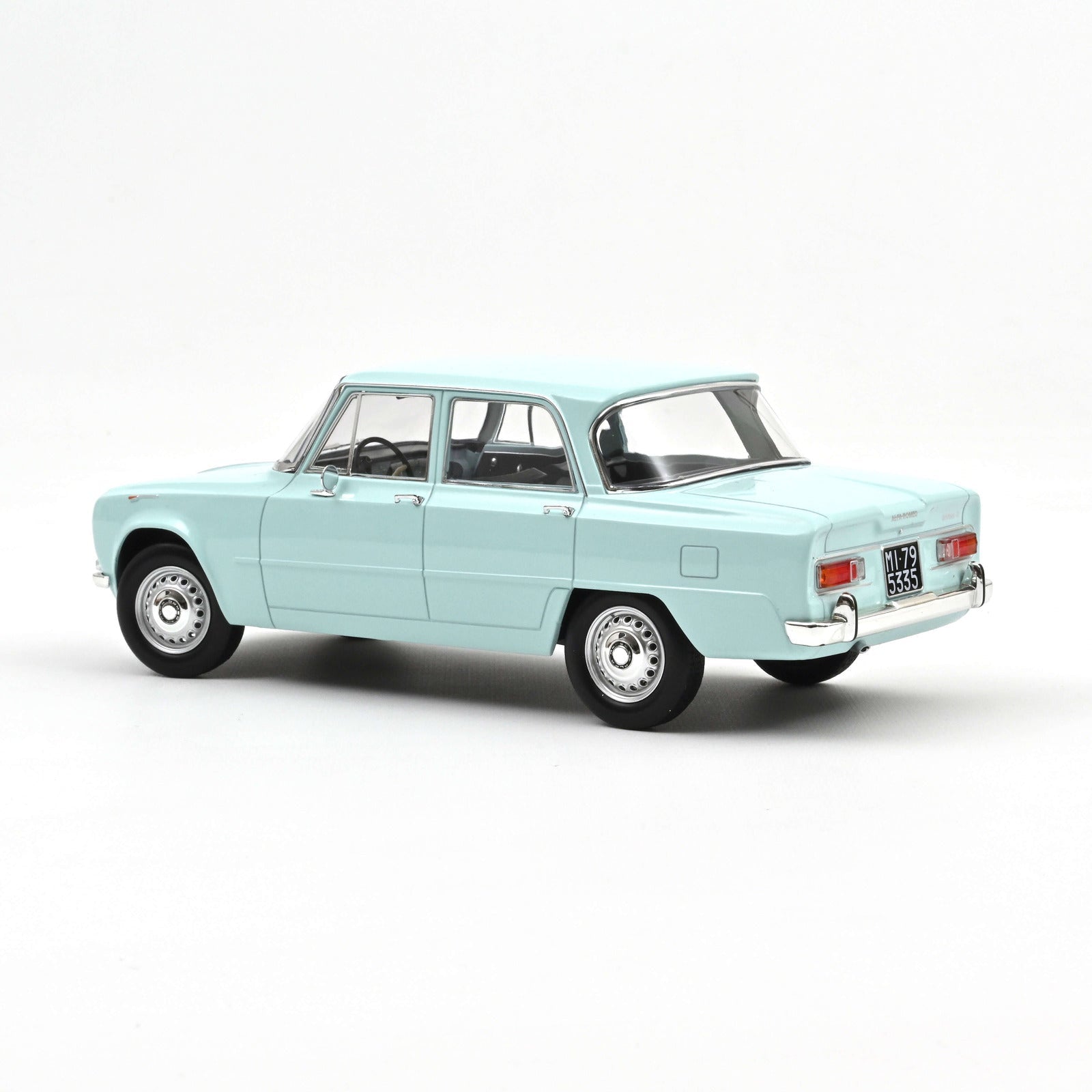 Norev Alfa Romeo Giulia TI 1964 Sky Blue 1:18 Modell