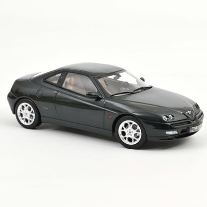 Norev Alfa Romeo GTV 2001 Coventry Green Metallic 1:18 Modell