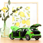 Norev Audi RS 3 Sportback 2025 - Kyalami Green 1:18 Modell