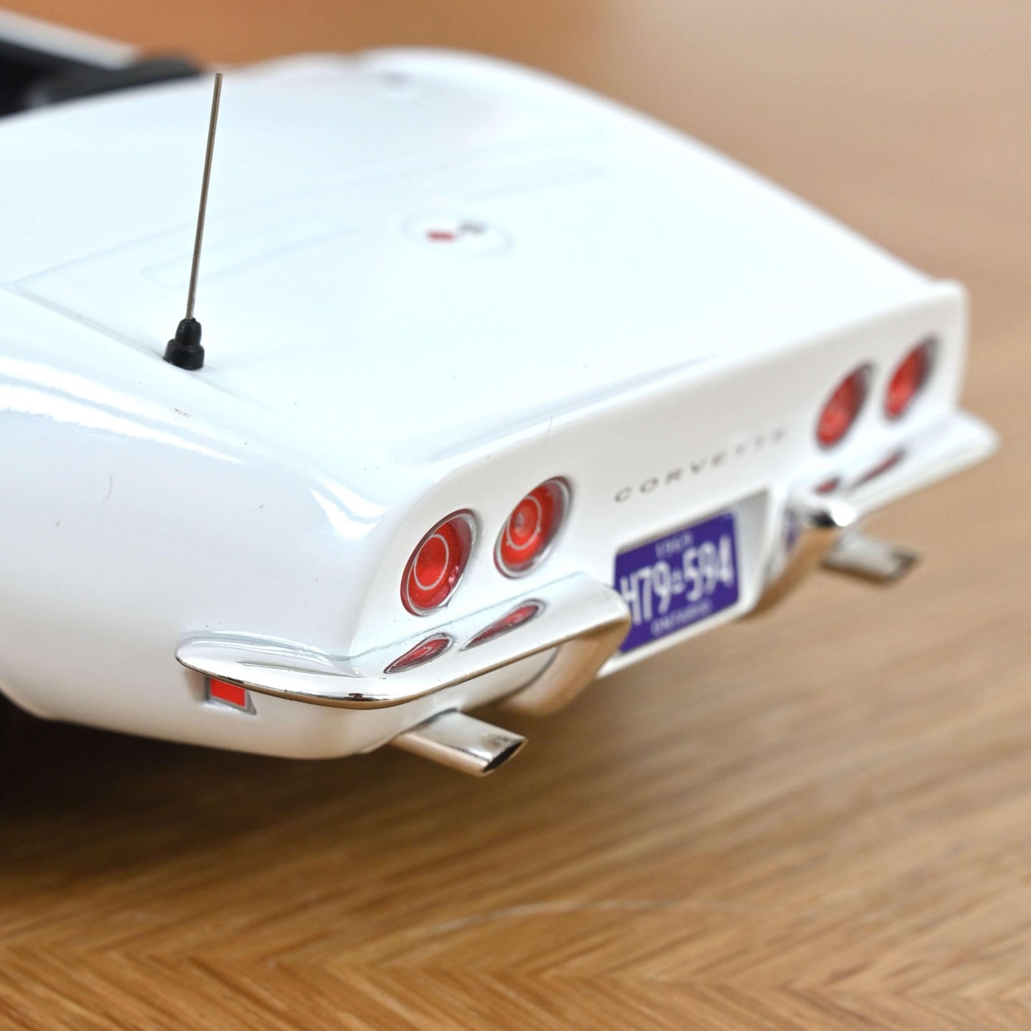 Norev Chevrolet Corvette Convertible 1969 Can Am - White 1:18 Modell - Artexio