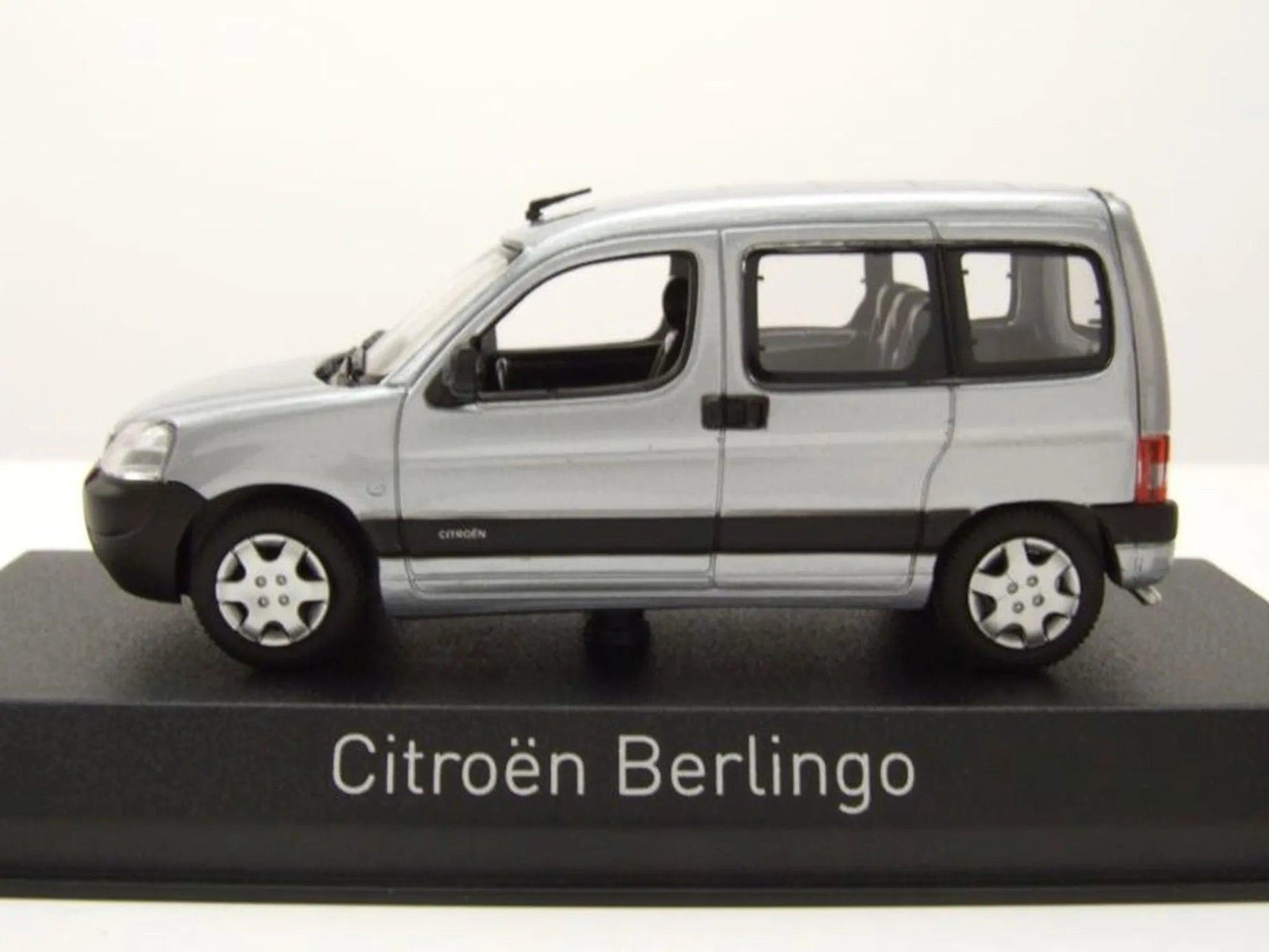 Norev Citroen Berlingo 2004 - Aluminium Silver 1:43 Modell - Artexio