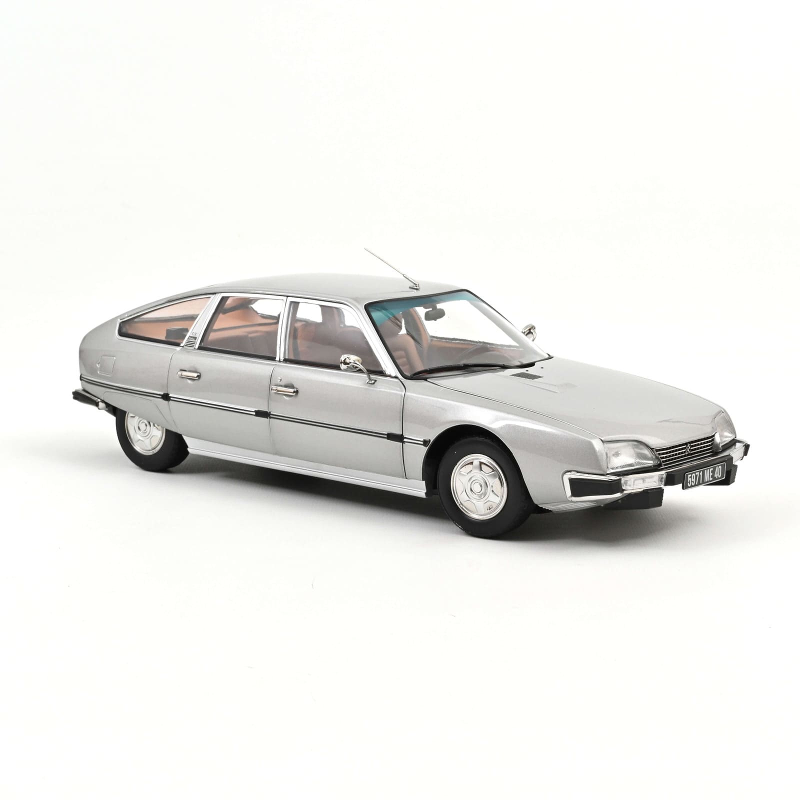 Norev Citroen CX 2200 Pallas 1976 Largentiere Grey 1:18 Modell