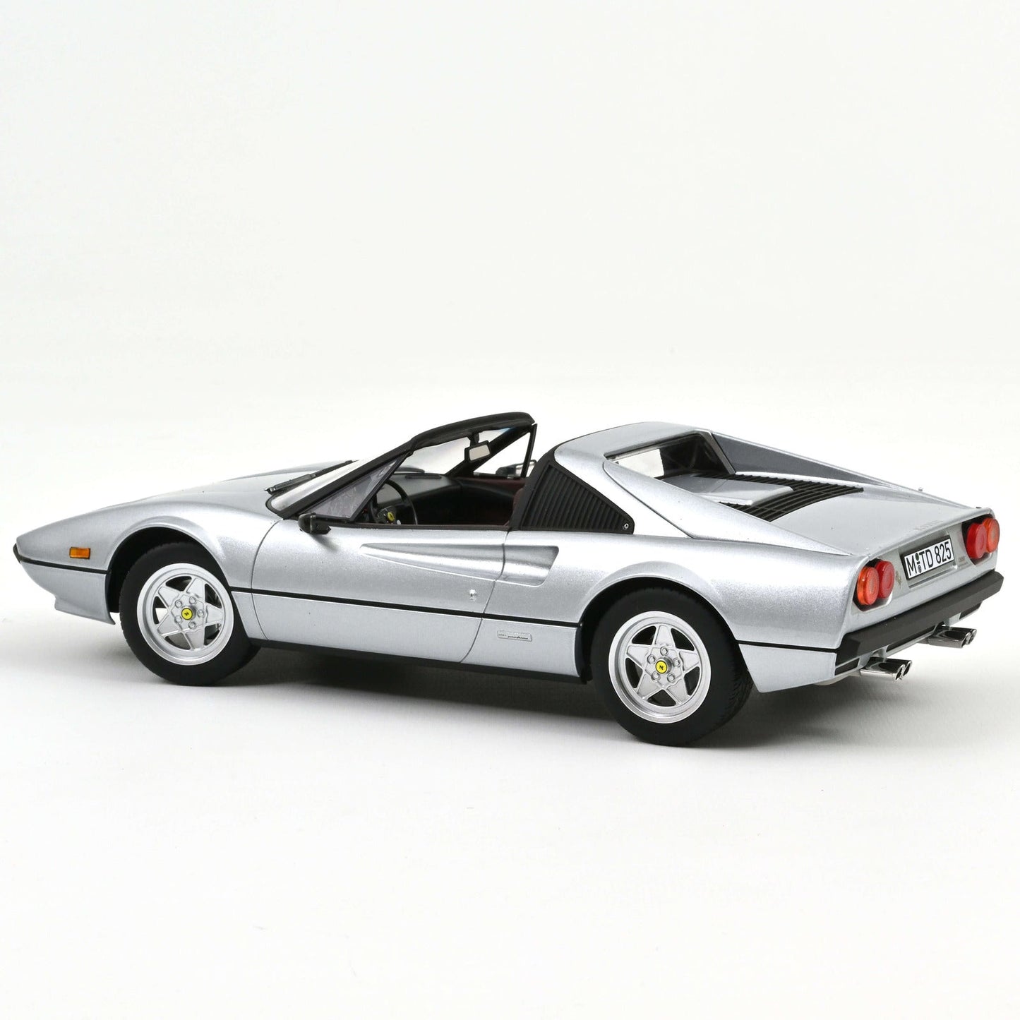 Norev Ferrari 308 GTS 1982 Silver 1:18 Modell
