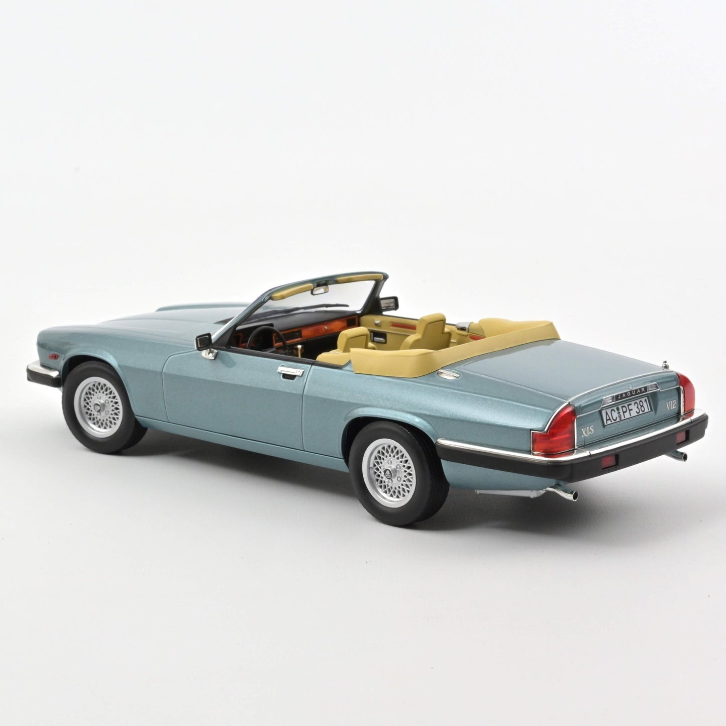 Norev Jaguar XJ - S 5.3 H.E Cabriolet 1988 Blue Metallic 1:18 Modell - Artexio