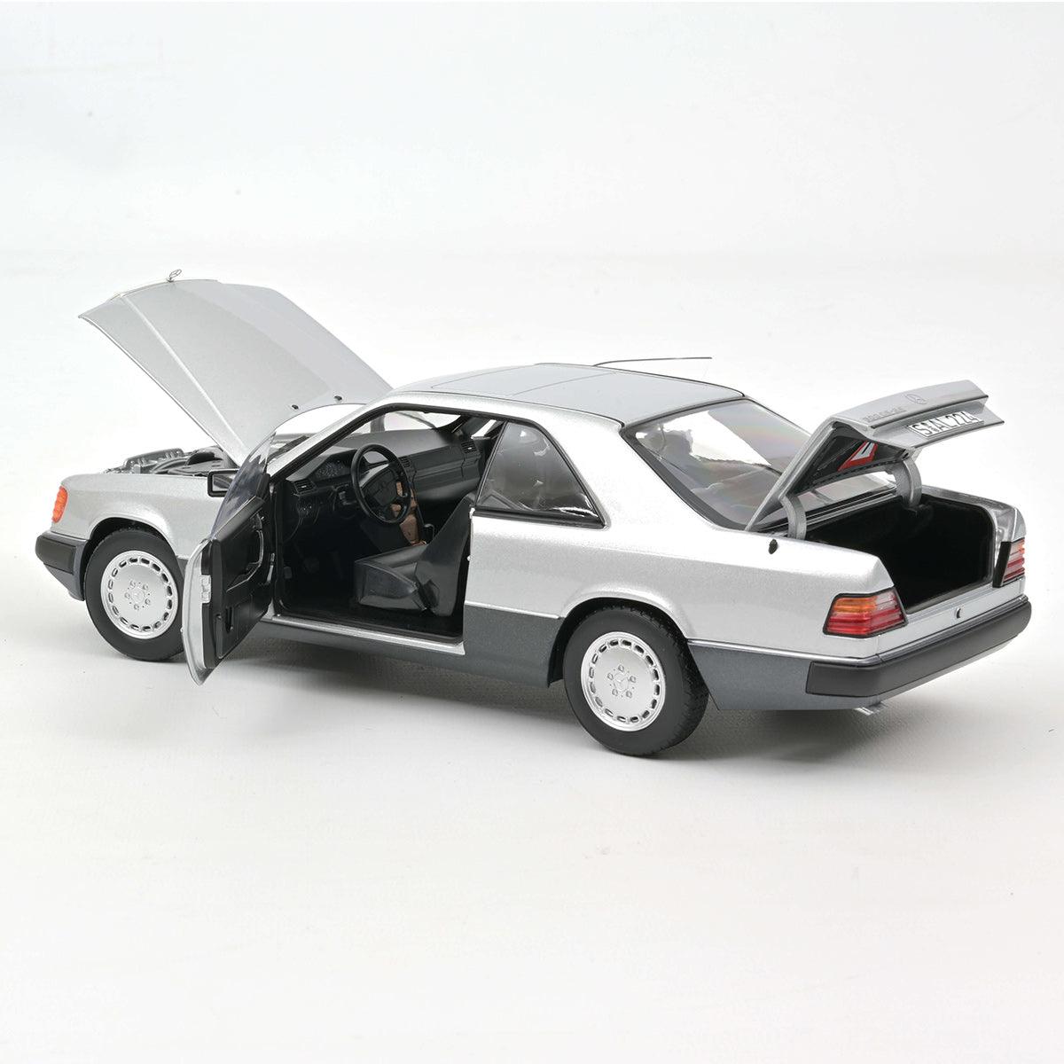 Norev Mercedes - Benz 300 CE - 24 Coupé 1990 - Silver 1:18 Modell - Artexio