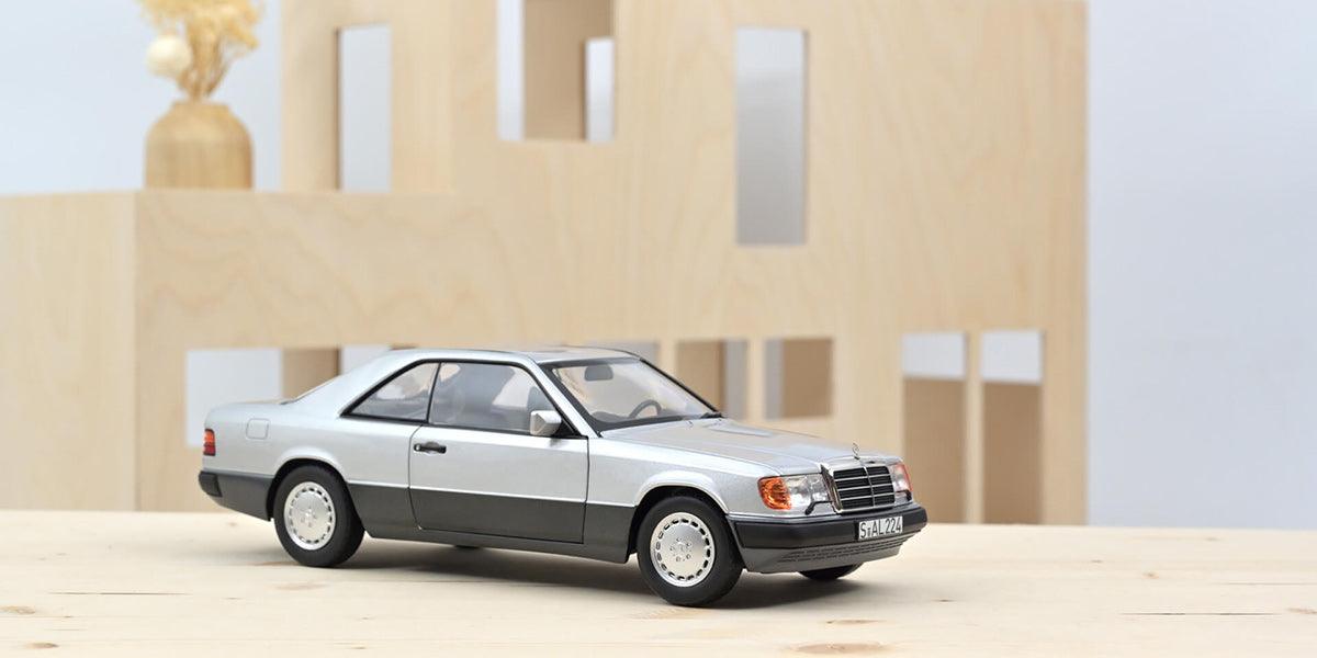 Norev Mercedes - Benz 300 CE - 24 Coupé 1990 - Silver 1:18 Modell - Artexio