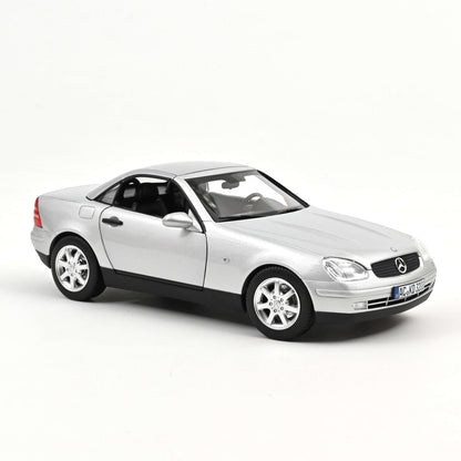 Norev Mercedes-Benz SLK 1996 Brillant Silver 1:18 Modell